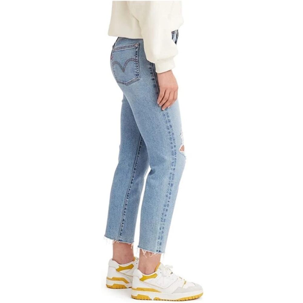 Levi's Women's High Rise Wedgie Straight Leg Denim Jeans Blue‎ Sz 27 Frayed Hem - Picture 2 of 11
